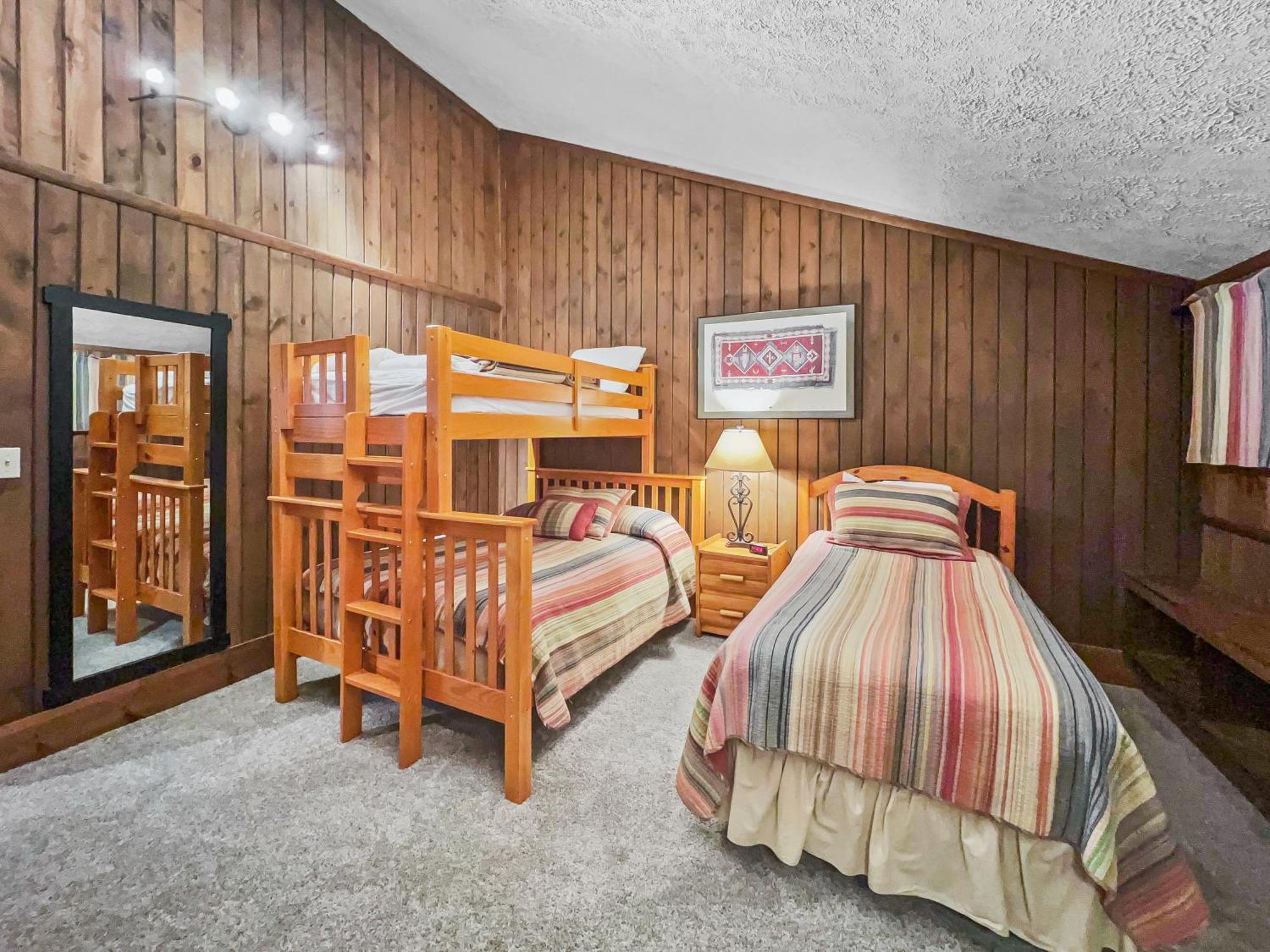 Wabasso 8 Cozy Snowshoe Retreat Covered Ez Parking Wifi Deck المظهر الخارجي الصورة